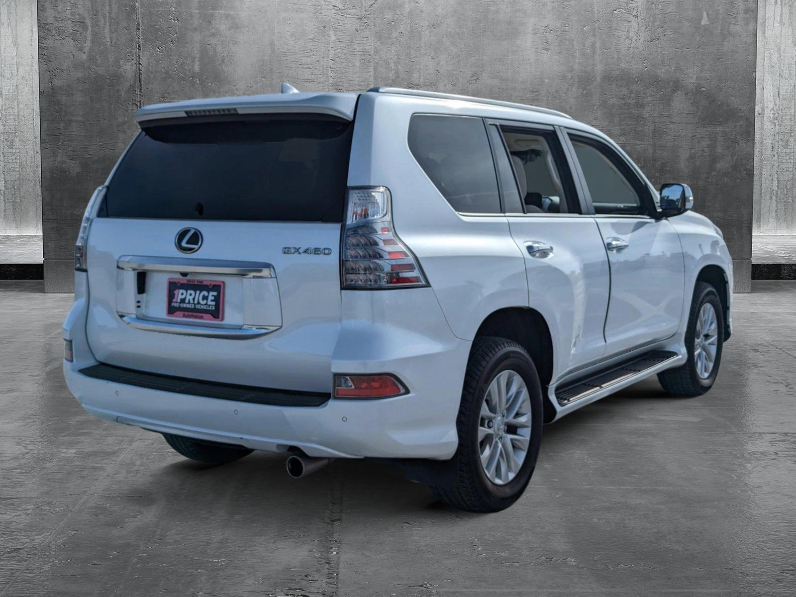 2023 Lexus GX 460 Vehicle Photo in Ft. Myers, FL 33907