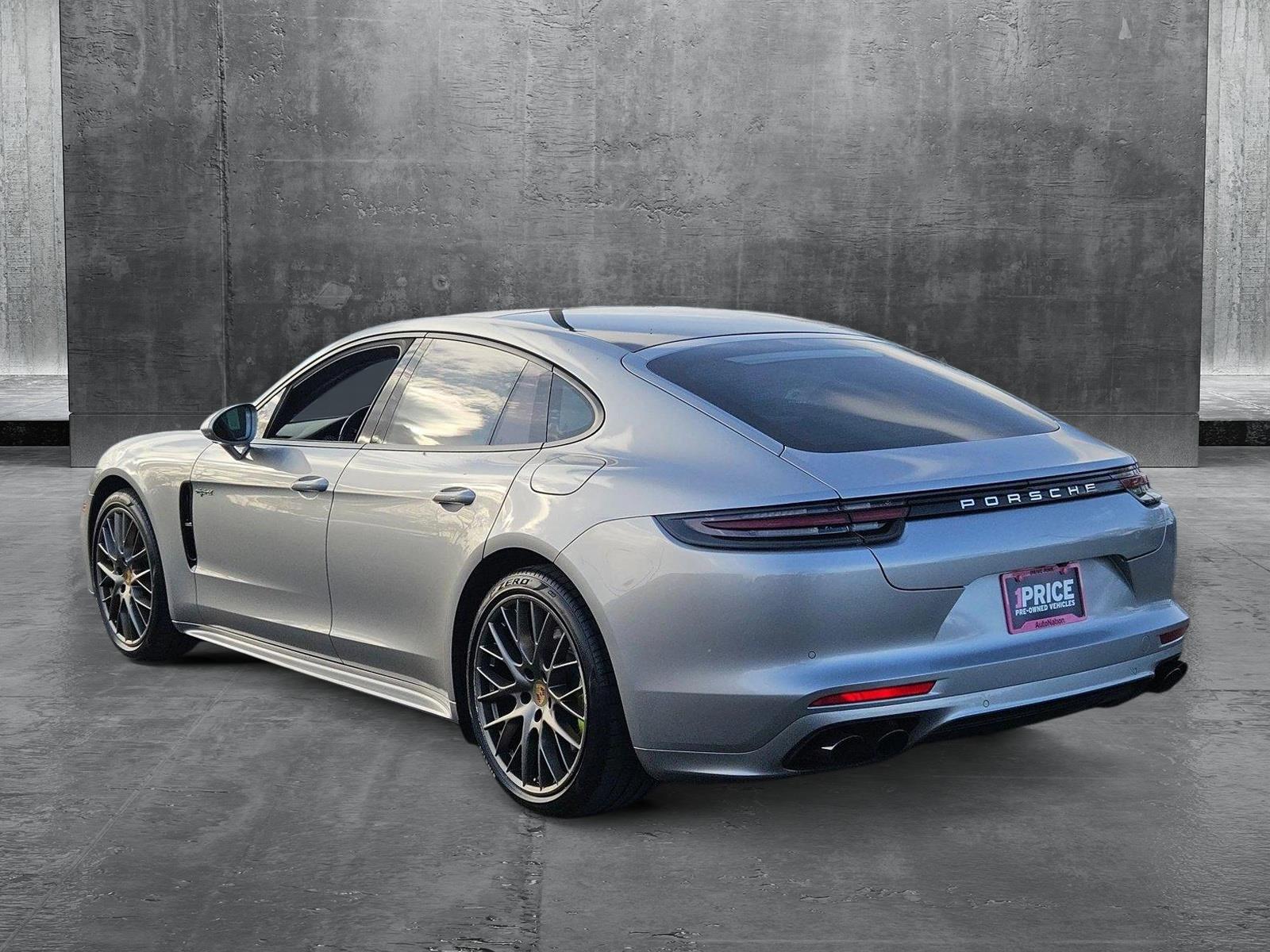 2018 Porsche Panamera Vehicle Photo in MESA, AZ 85206-4395