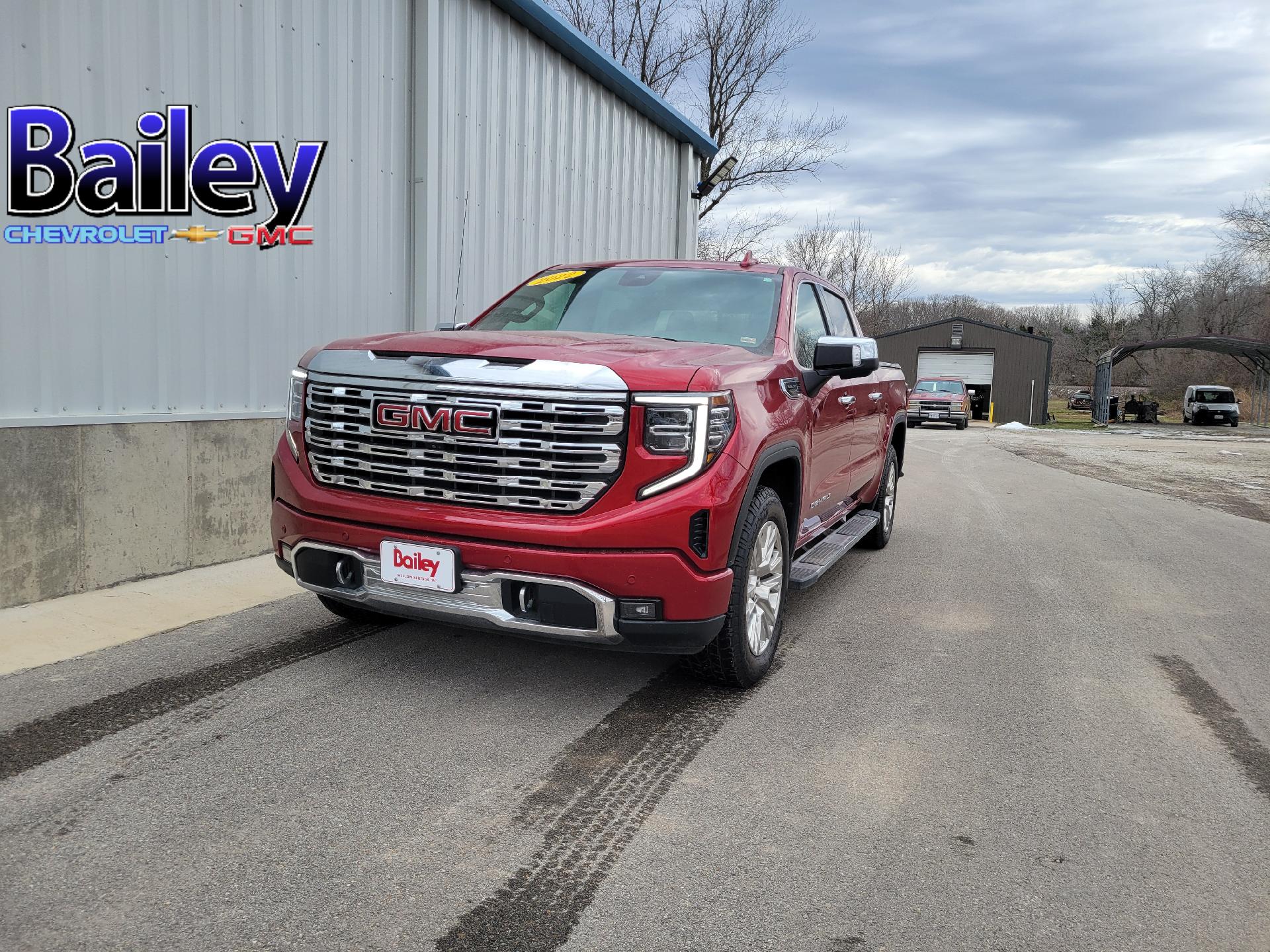 Used 2022 GMC Sierra 1500 Denali Denali with VIN 1GTUUGED3NZ552041 for sale in Willow Springs, MO