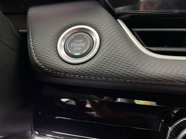 2025 Chevrolet Equinox Vehicle Photo in PHOENIX, AZ 85014-3381