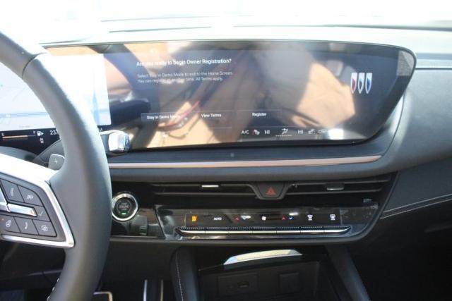 2025 Buick Envision Vehicle Photo in Greenville, TX 75402