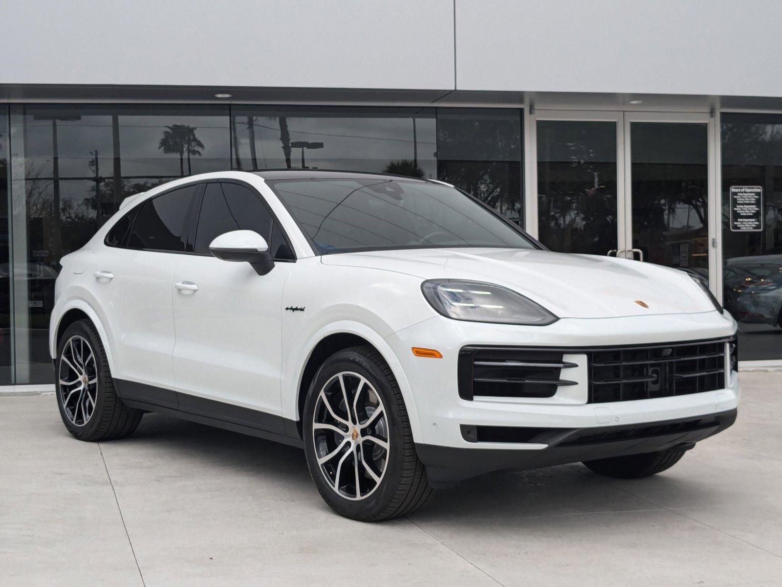 2024 Porsche Cayenne Vehicle Photo in Maitland, FL 32751