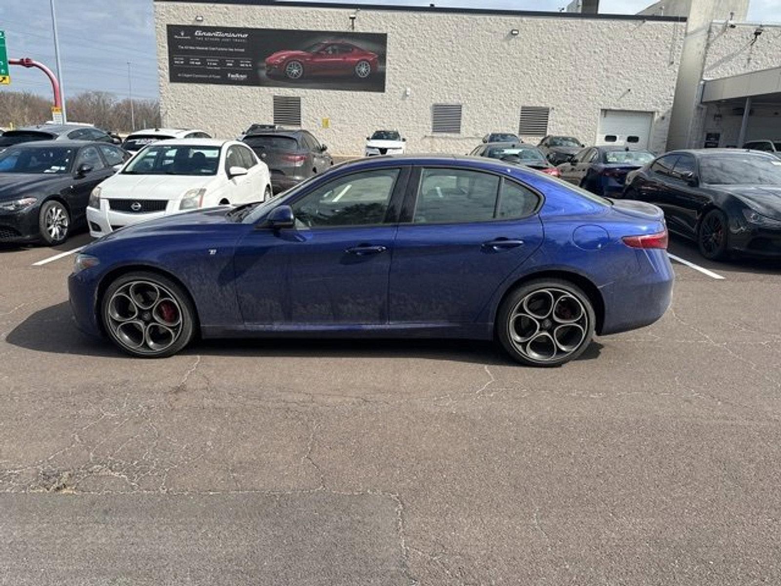 2022 Alfa Romeo Giulia Vehicle Photo in Willow Grove, PA 19090