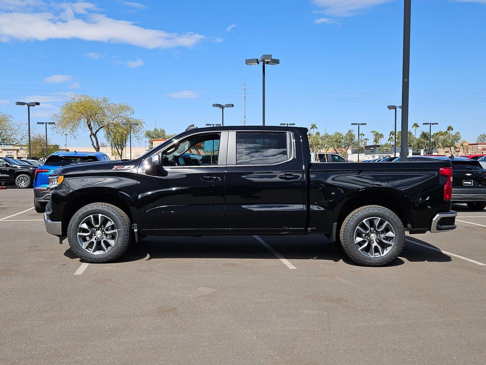 2025 Chevrolet Silverado 1500 Vehicle Photo in PEORIA, AZ 85382-3715