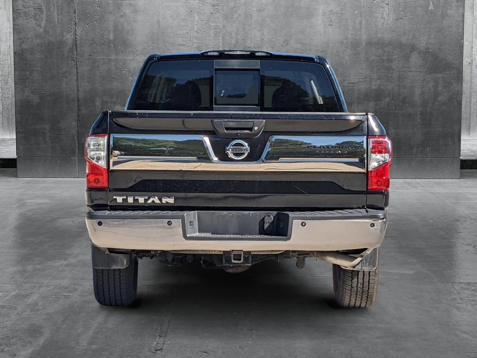 2017 Nissan Titan Vehicle Photo in Davie, FL 33331