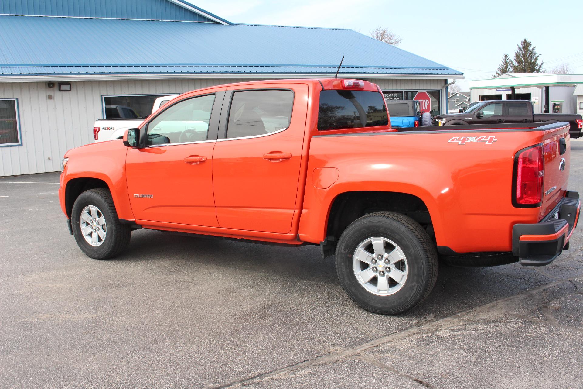 Used 2019 Chevrolet Colorado Work Truck with VIN 1GCGTBEN9K1284344 for sale in Durant, IA