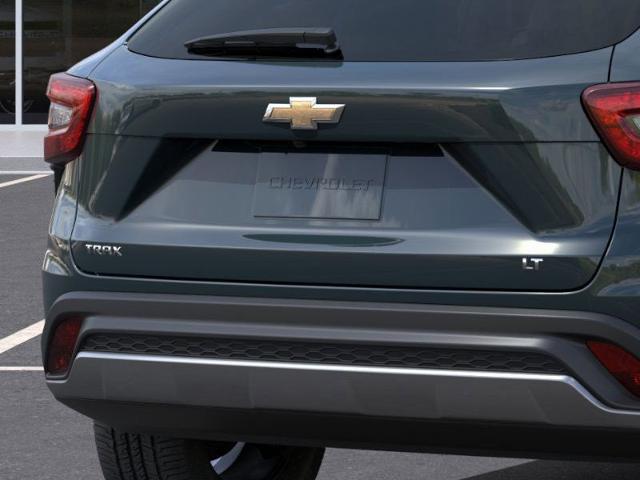 2025 Chevrolet Trax Vehicle Photo in EVERETT, WA 98203-5662