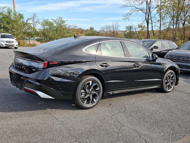 2025 Hyundai SONATA Vehicle Photo in Harrisburg, PA 17111