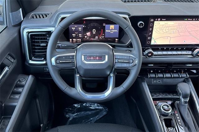 2025 GMC Canyon Vehicle Photo in ELK GROVE, CA 95757-8703