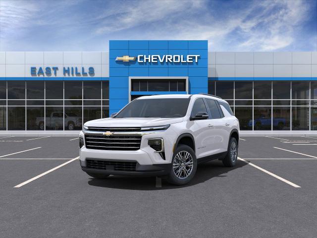 2025 Chevrolet Traverse Vehicle Photo in Roslyn, NY 11576