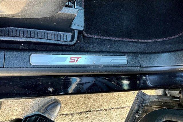 2024 Ford Edge Vehicle Photo in TOPEKA, KS 66609-0000