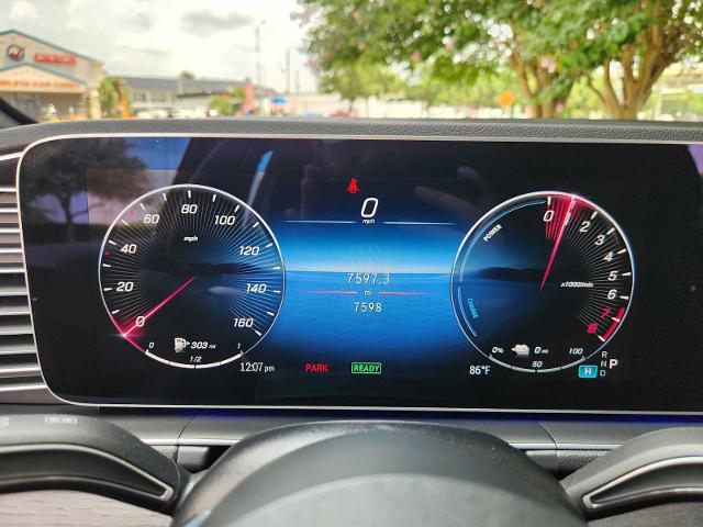 2025 Mercedes-Benz GLE Vehicle Photo in HOUSTON, TX 77079