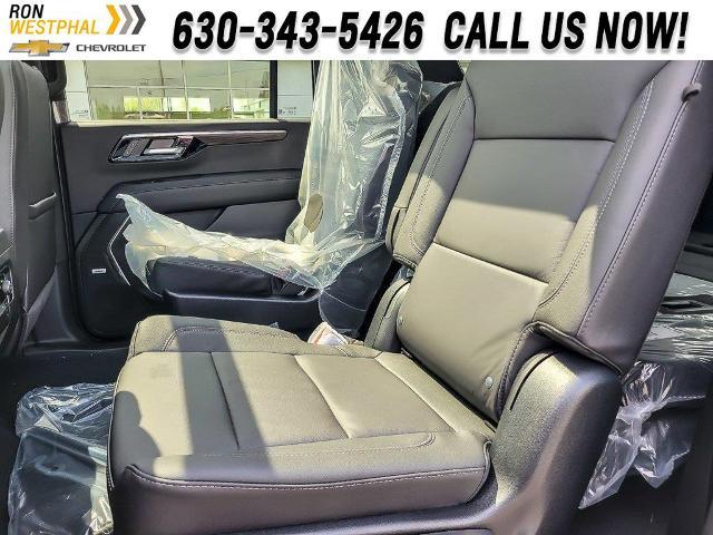 2025 Chevrolet Suburban Vehicle Photo in AURORA, IL 60503-9326