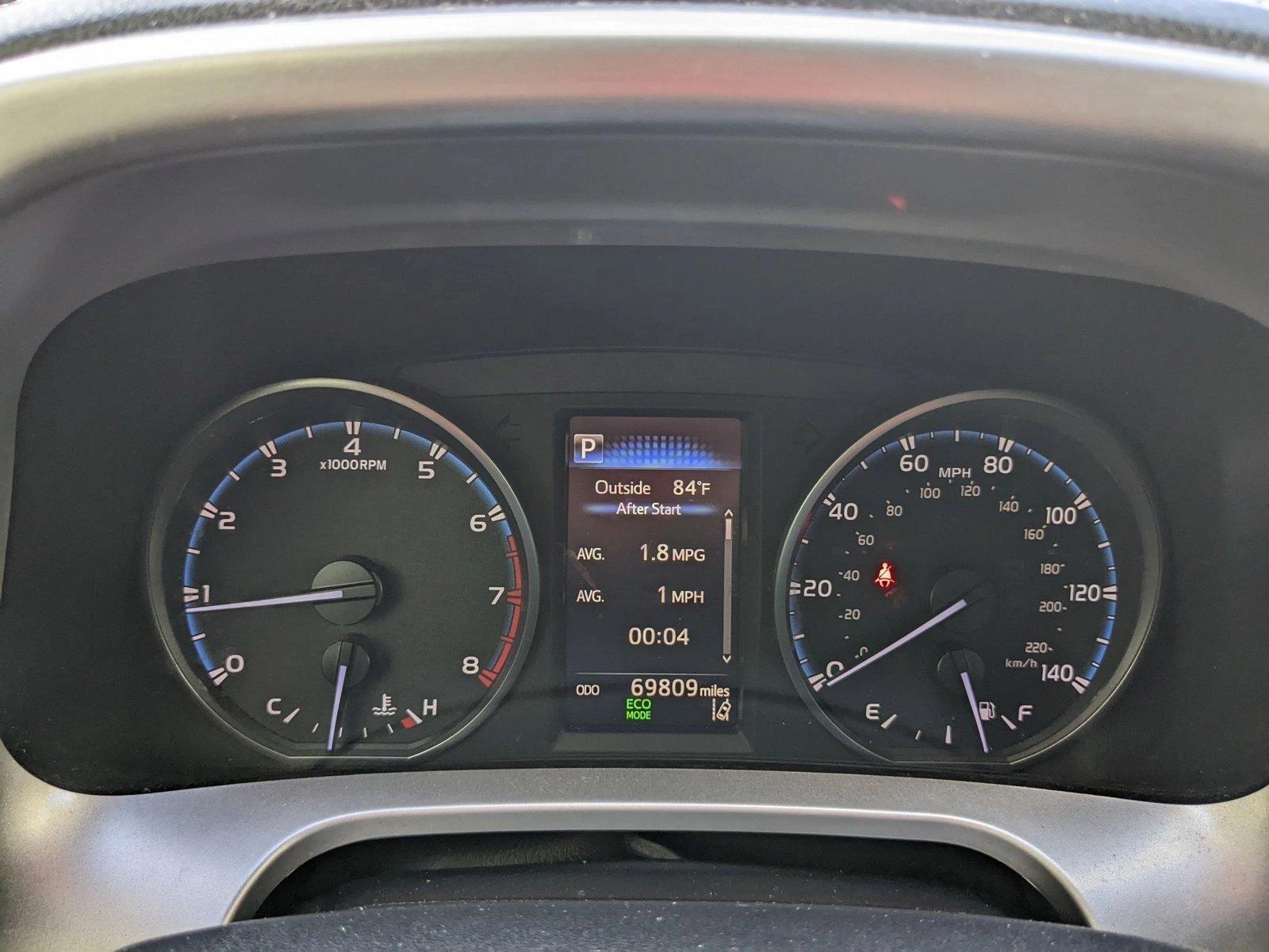 2018 Toyota RAV4 Vehicle Photo in Davie, FL 33331