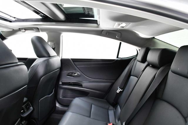 2025 Lexus ES 350 Vehicle Photo in DALLAS, TX 75235