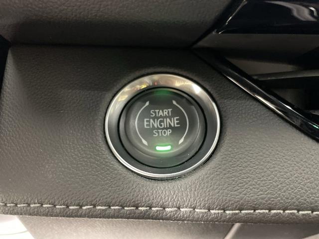 2025 Buick Enclave Vehicle Photo in GILBERT, AZ 85297-0402