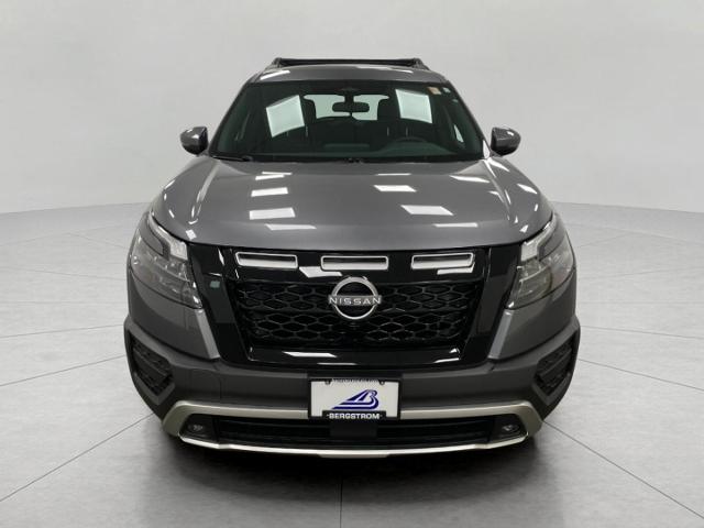 2025 Nissan Pathfinder Vehicle Photo in Appleton, WI 54913