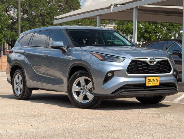 2022 Toyota Highlander Vehicle Photo in San Antonio, TX 78230
