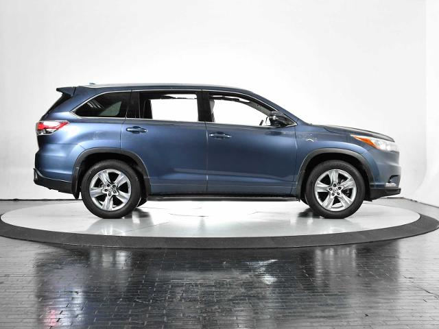 2015 Toyota Highlander Vehicle Photo in DALLAS, TX 75235