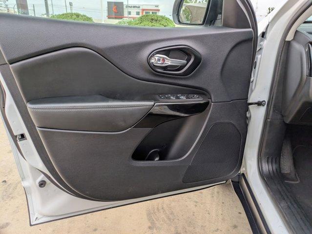 2023 Jeep Cherokee Vehicle Photo in SELMA, TX 78154-1460