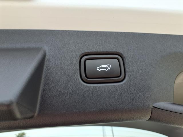 2025 Hyundai TUCSON Hybrid Vehicle Photo in Peoria, IL 61615