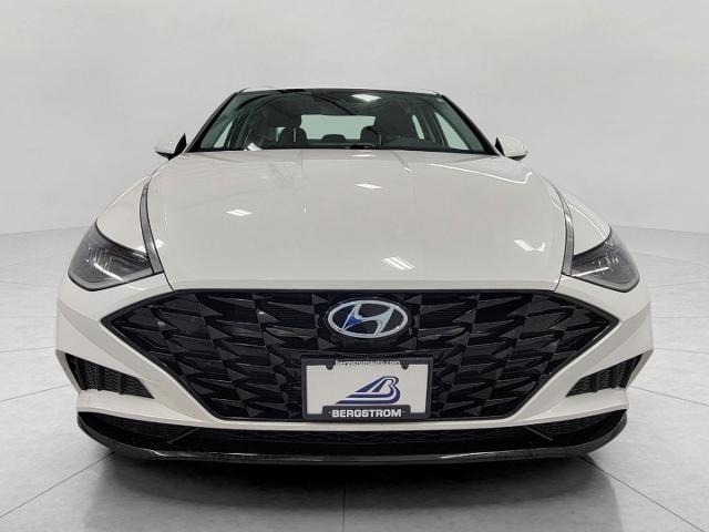 2022 Hyundai SONATA Vehicle Photo in Appleton, WI 54914