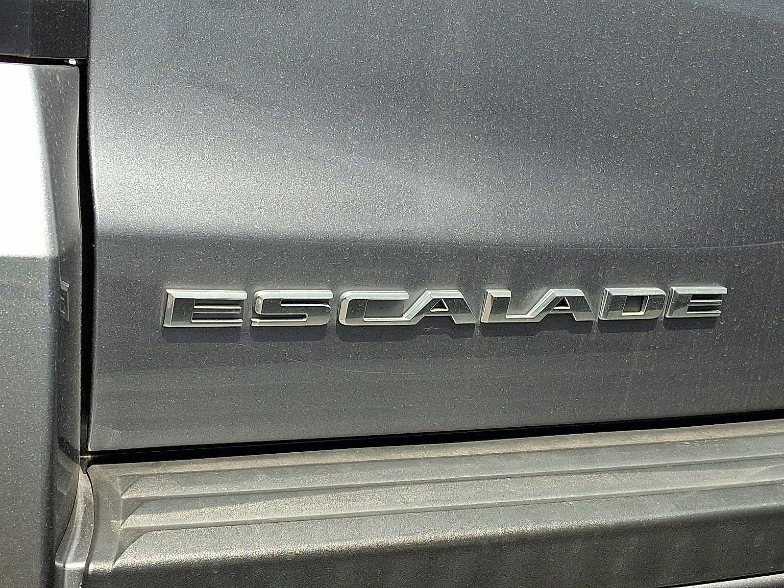 2018 Cadillac Escalade Vehicle Photo in BETHLEHEM, PA 18017-9401