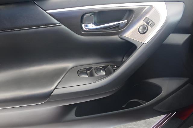 2013 Nissan Altima Vehicle Photo in Green Bay, WI 54304