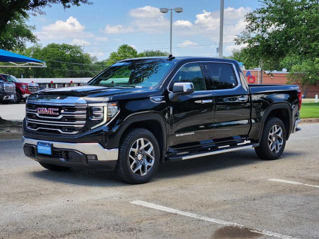 2023 GMC Sierra 1500 Vehicle Photo in DENTON, TX 76210-9321
