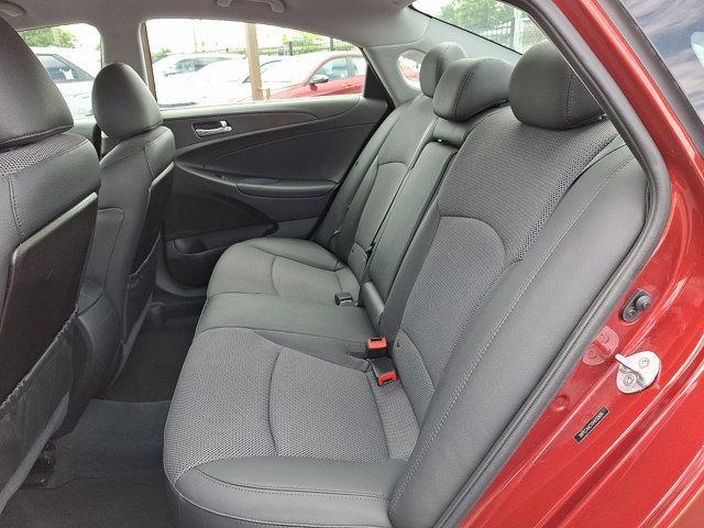 2013 Hyundai SONATA Vehicle Photo in Philadelphia, PA 19116