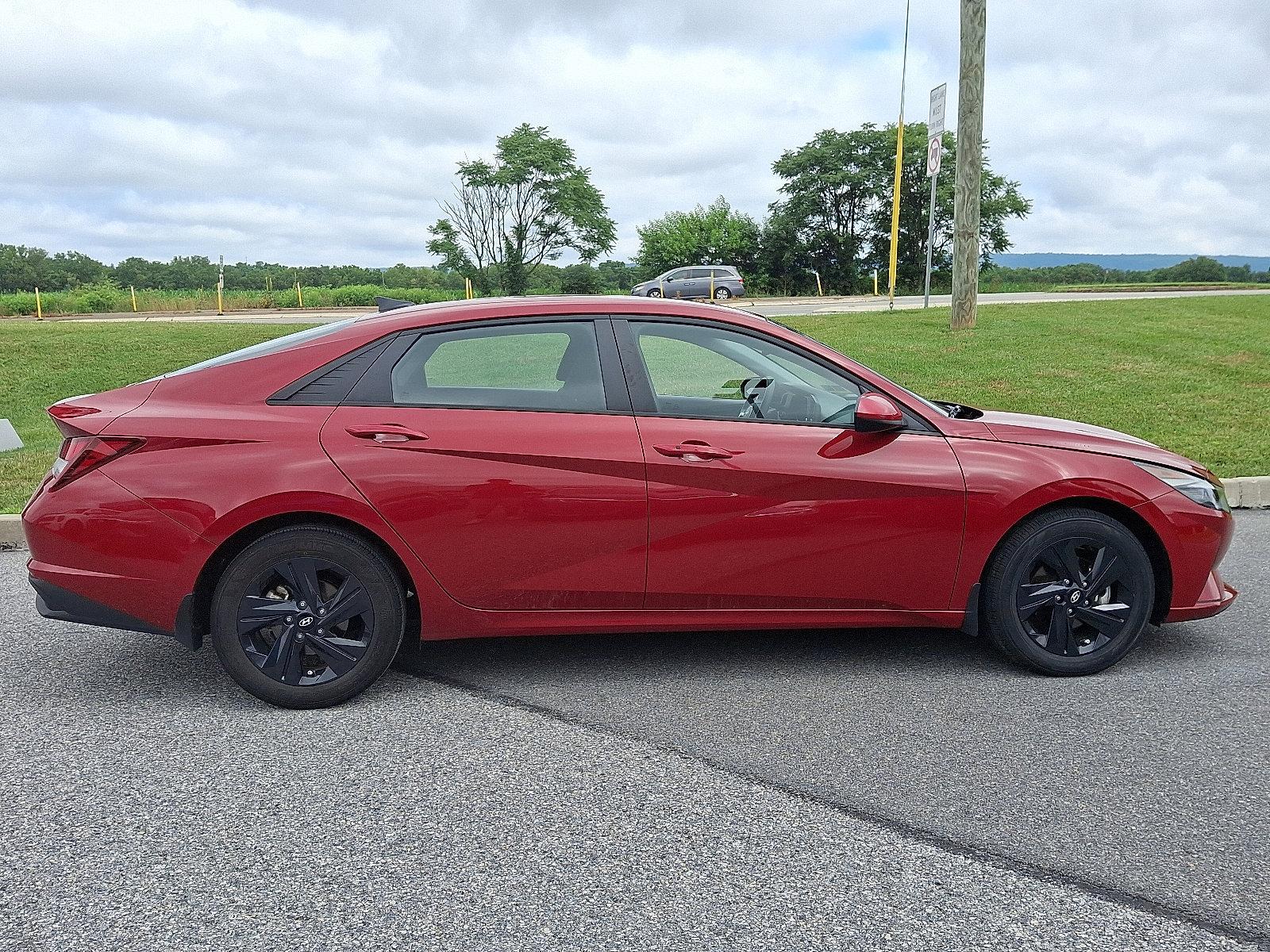 2023 Hyundai ELANTRA Vehicle Photo in Mechanicsburg, PA 17050-2306
