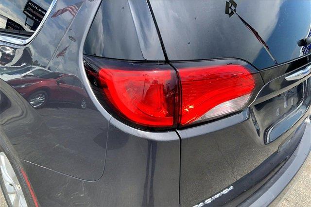 2018 Chrysler Pacifica Vehicle Photo in INDEPENDENCE, MO 64055-1377
