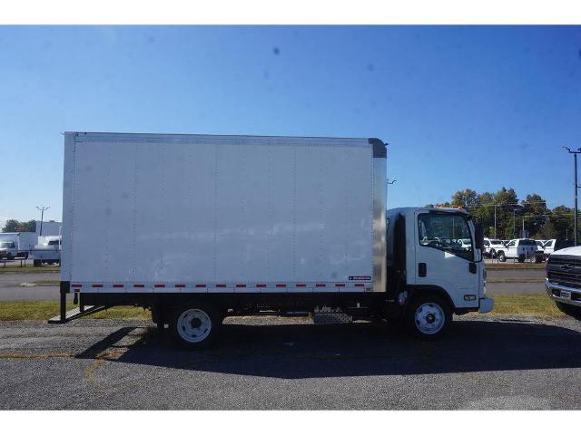 2024 Chevrolet Low Cab Forward 4500 Vehicle Photo in ALCOA, TN 37701-3235