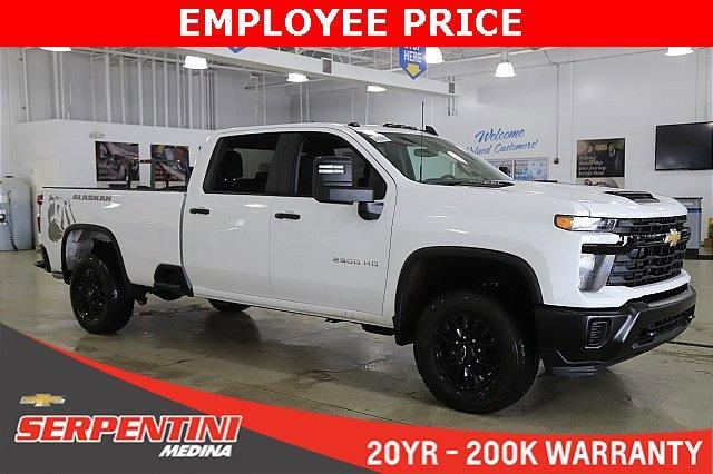 2025 Chevrolet Silverado 2500 HD Vehicle Photo in MEDINA, OH 44256-9001