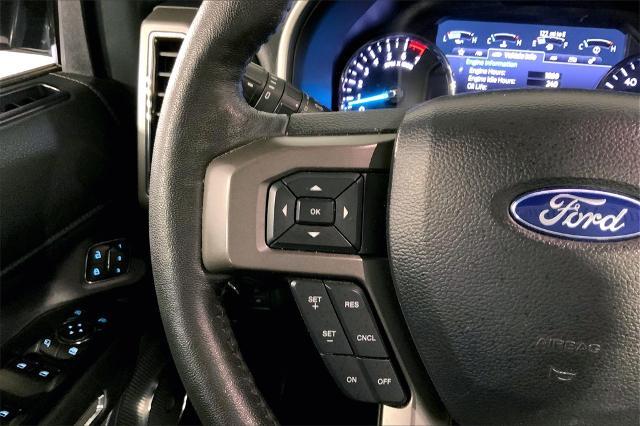 2020 Ford Expedition Vehicle Photo in Lees Summit, MO 64086