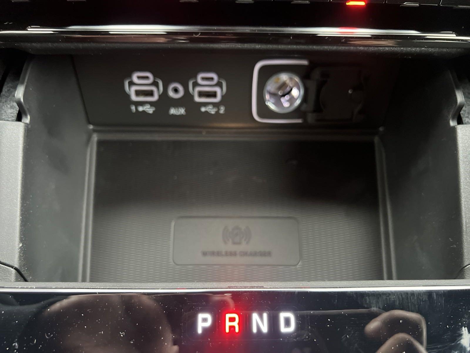 2025 Jeep Grand Cherokee L Vehicle Photo in Mechanicsburg, PA 17050-1707