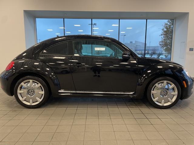 2013 Volkswagen Beetle Coupe Vehicle Photo in Grapevine, TX 76051