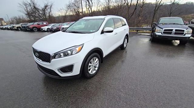 2017 Kia Sorento Vehicle Photo in Pleasant Hills, PA 15236