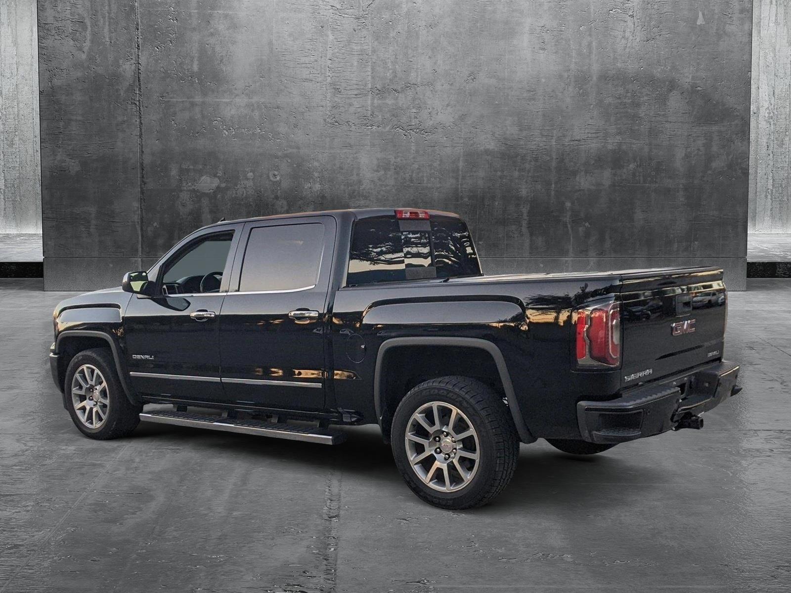 2018 GMC Sierra 1500 Vehicle Photo in PEMBROKE PINES, FL 33024-6534