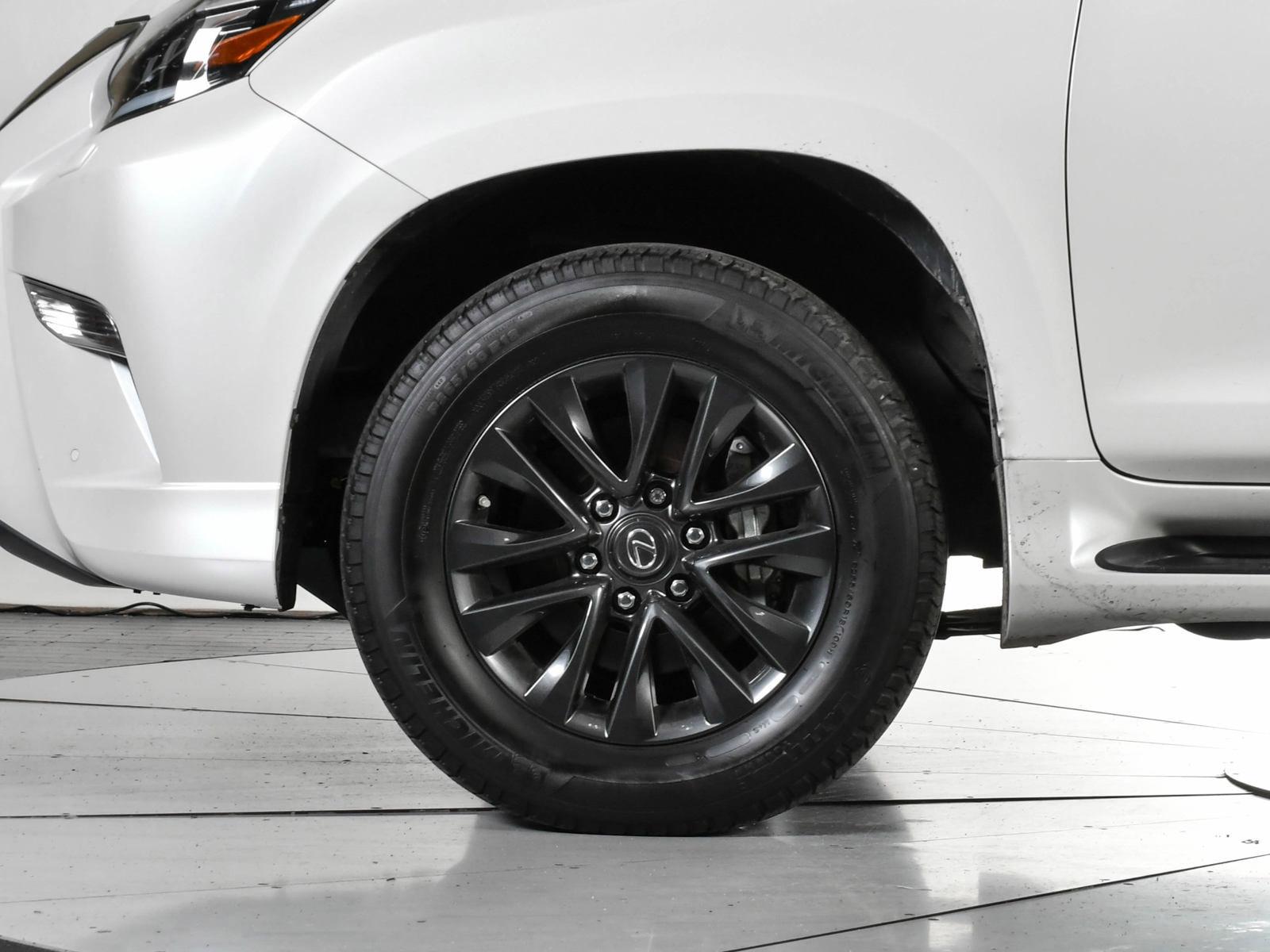 2023 Lexus GX 460 Vehicle Photo in DALLAS, TX 75235