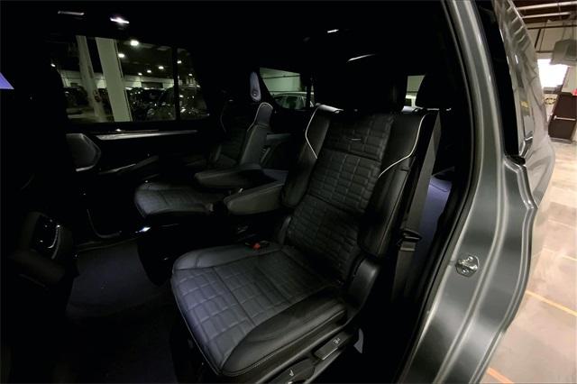 2025 Cadillac Escalade Vehicle Photo in KANSAS CITY, MO 64114-4545