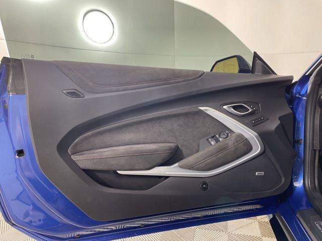 2022 Chevrolet Camaro Vehicle Photo in PHOENIX, AZ 85014-3381