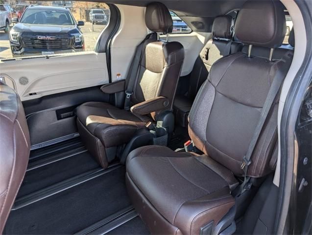 2023 Toyota Sienna Vehicle Photo in AURORA, CO 80012-4011