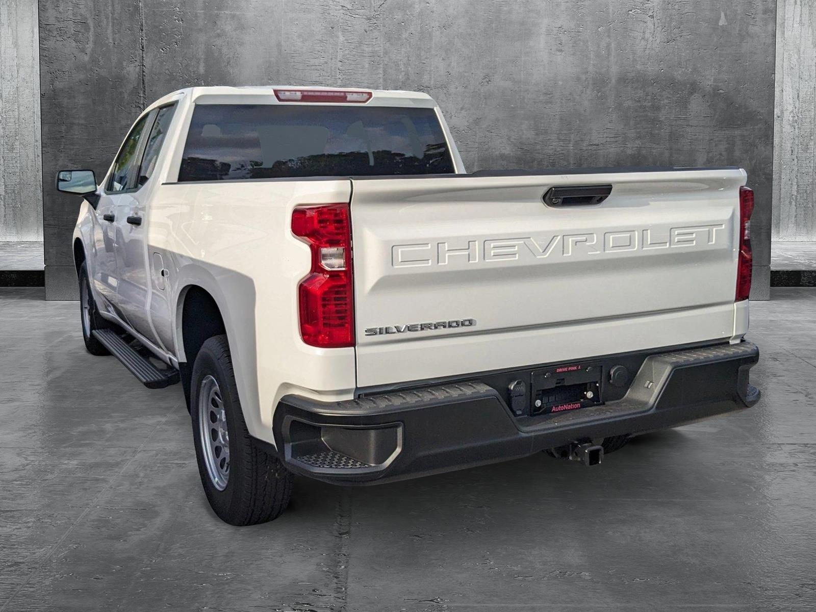 2024 Chevrolet Silverado 1500 Vehicle Photo in MIAMI, FL 33134-2699