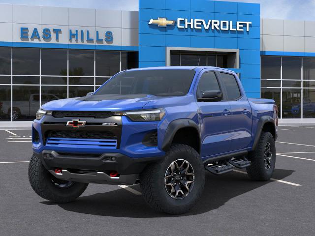 2025 Chevrolet Colorado Vehicle Photo in Roslyn, NY 11576