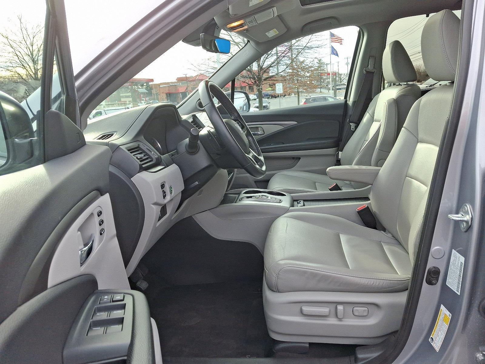 2022 Honda Pilot Vehicle Photo in Harrisburg, PA 17111