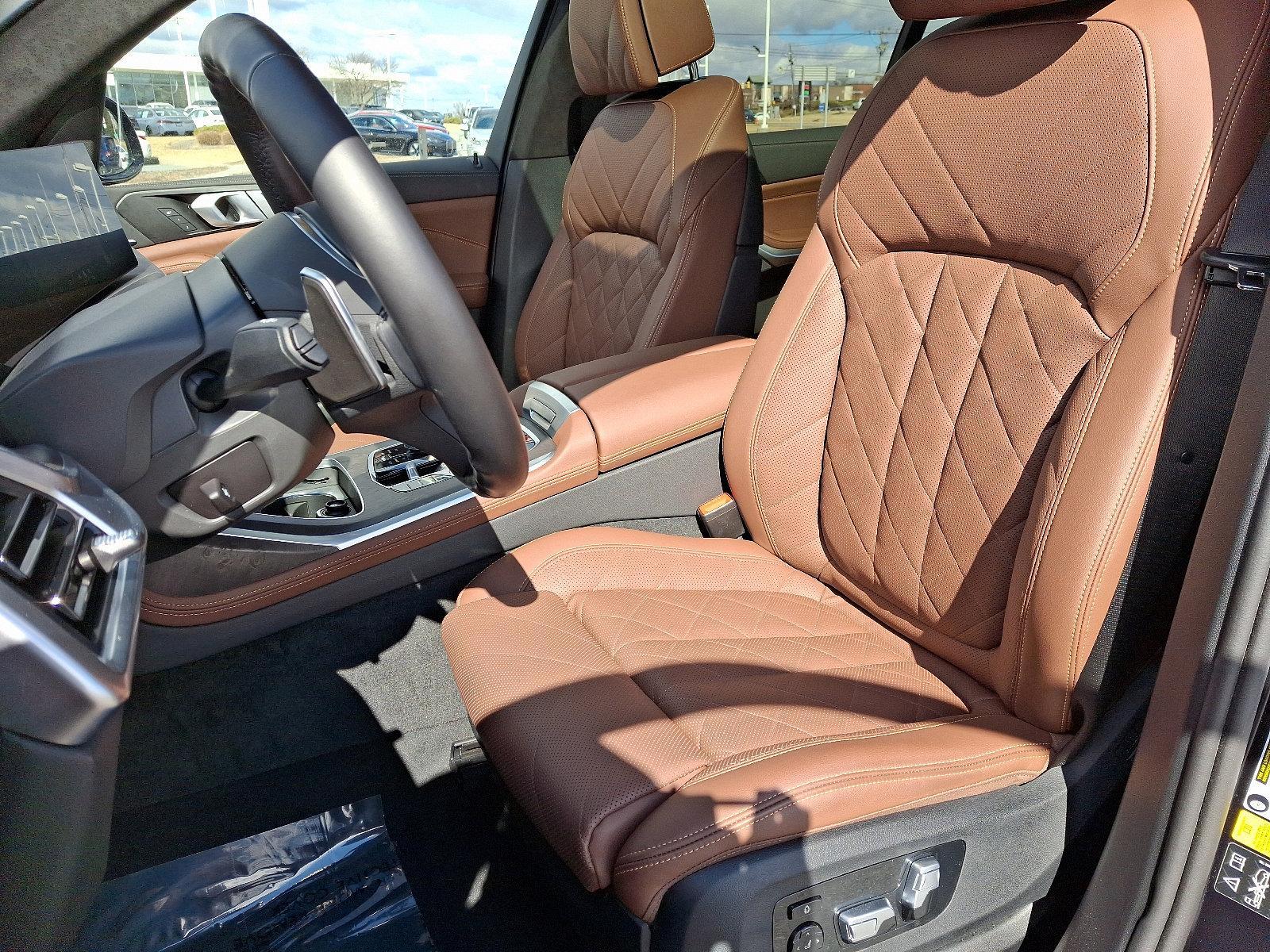 2024 BMW X7 xDrive40i Vehicle Photo in Lancaster, PA 17601