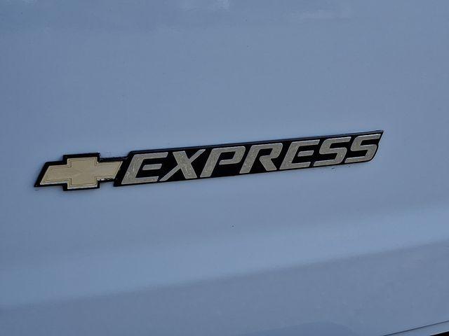 2022 Chevrolet Express Cargo 2500 Vehicle Photo in DANBURY, CT 06810-5034
