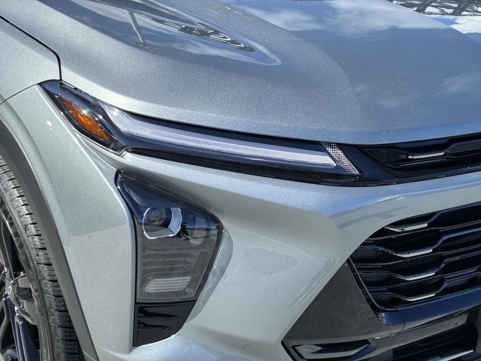 2025 Chevrolet Trax Vehicle Photo in LOS ANGELES, CA 90007-3794