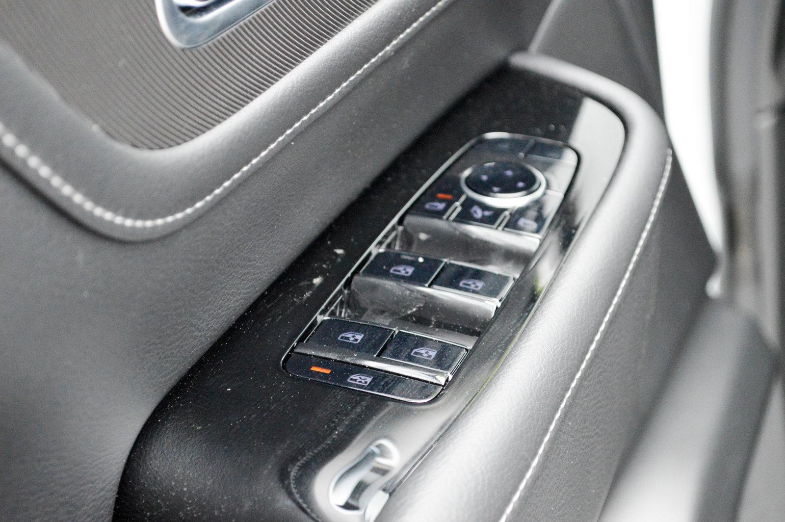 2025 INFINITI QX80 Vehicle Photo in Houston, TX 77090